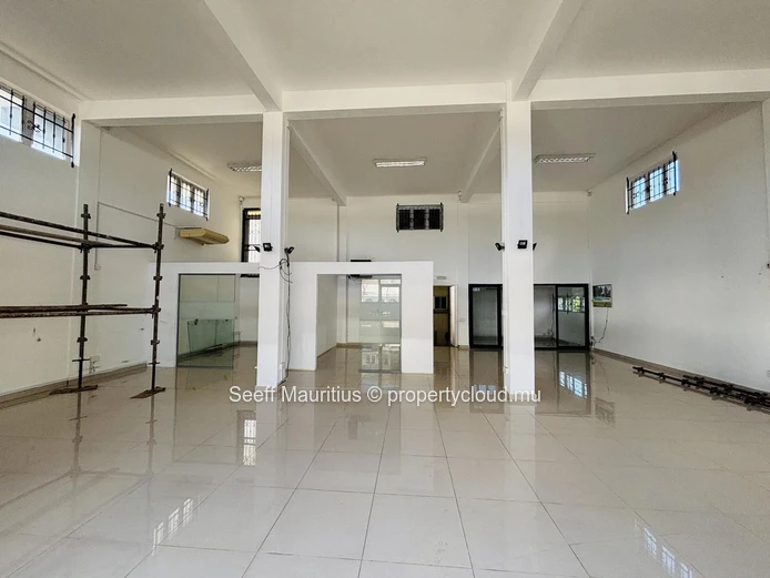 20 Pied Commercial Hub