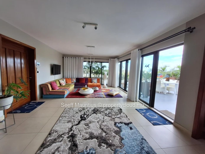 Penthouse spacieux avec terrasse dans un emplacement choix