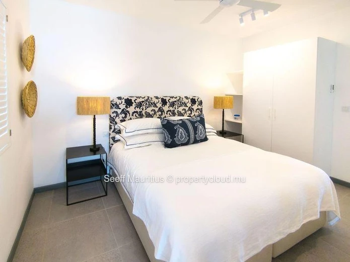 Elegant Escape: 4-Bedroom Combo Apartment