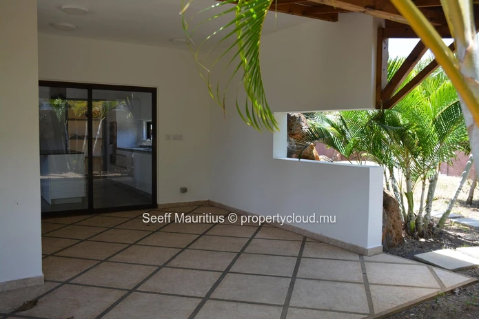 Unique Luxury Villa Close To The Beach