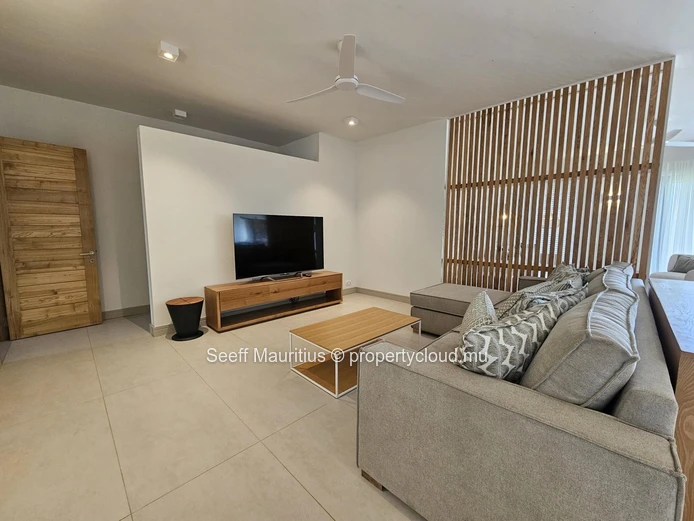 Signature Villa on Azuri Golf Course – 4 En Suite Bedrooms, Swimming Pool & Private Elevator