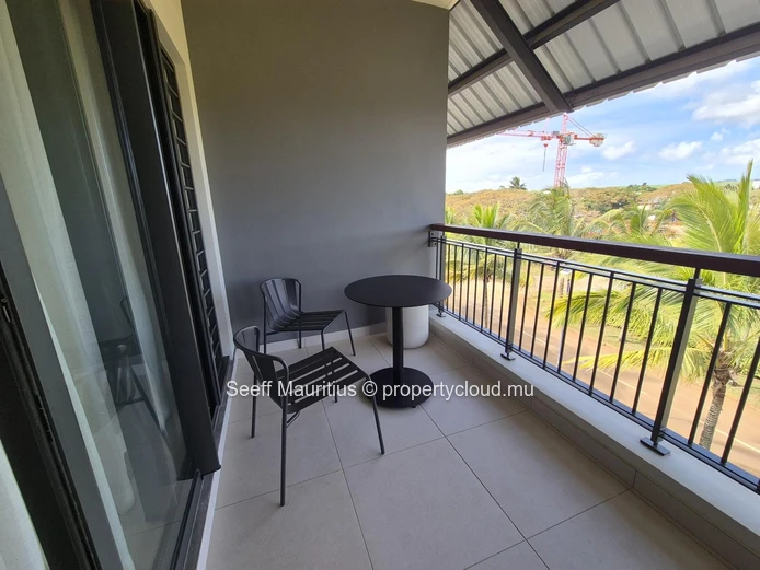 Trendy Smart City Urban Apartment