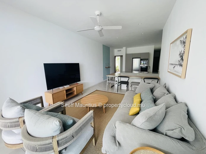 Sandscape Serenity: Beachfront Bliss
