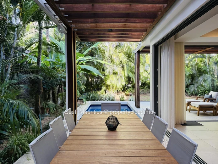 Sophisticated Golf Estate Sanctuary - Mont Choisy Smart City