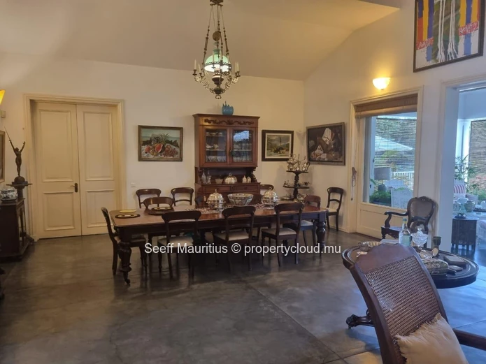 Vintage Charm: The Rustic Elegance Villa