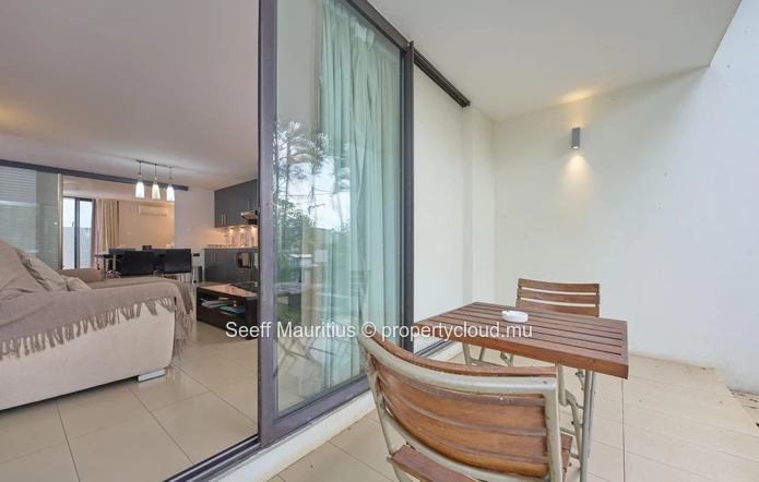 Coastal Elegance Near Mont Choisy
