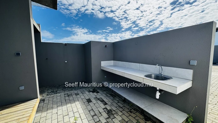 Tropical Gated Sanctuary Awaits - La Salette Grand Baie