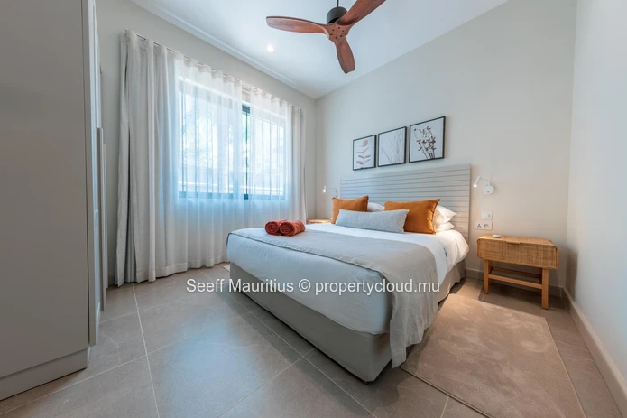 Beautiful Beachfront Groundfloor Apartment for Rent