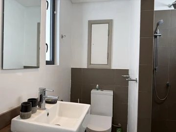 4 Bedroom Townhouse, Duplex