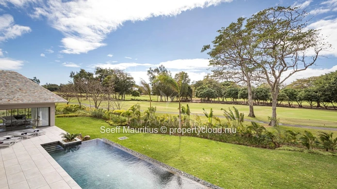 A Contemporary Fairways Sanctuary Overlooking the Greens
