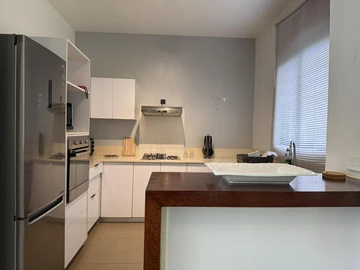4 Bedroom Townhouse, Duplex
