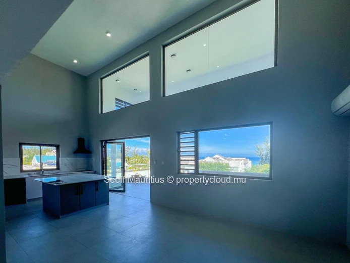 Exceptionnel Penthouse Duplex – Flic en Flac | Vue Mer | Piscine Privée