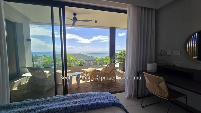Elegant Duplex Penthouse with Panoramic Ocean Views – 3 Bedrooms + Study – Pointe aux Canonniers