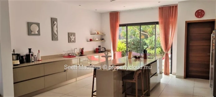 Elegant Haven: Villa in the Upmarket Estate