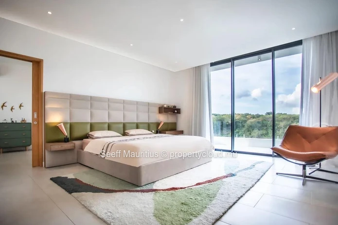 The Pinnacle of Riverside Luxury