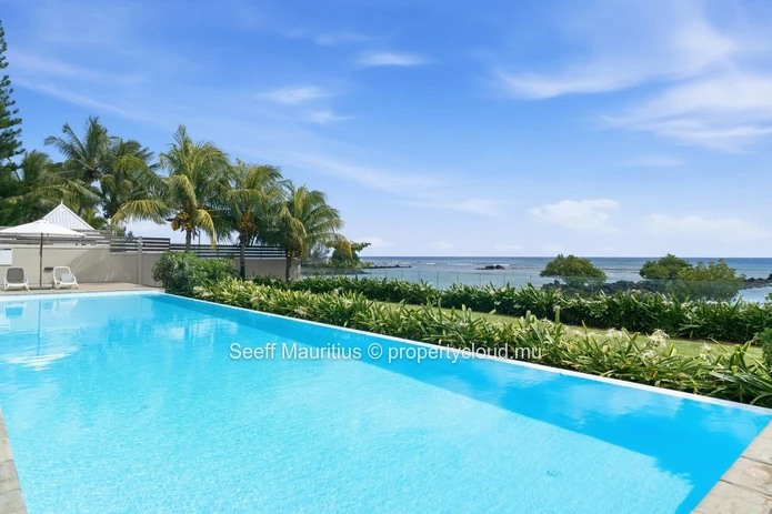 Sea-View Penthouse: Modern and Fully Furnished