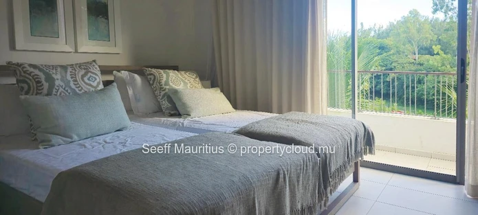 Exclusive Penthouse in a Smart City: Ultimate Luxury & Comfort