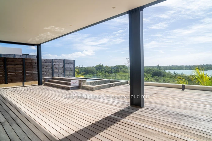 Sophisticated Penthouse Living with Private Plunge Pool at St Antoine