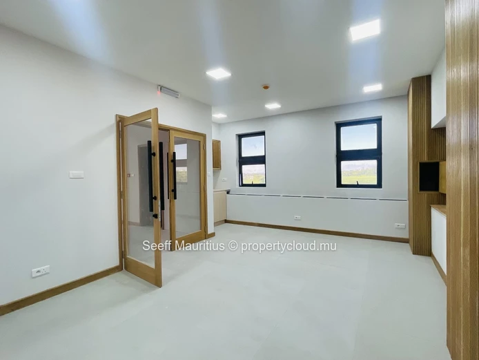 Office Space for Rent – Prime Location in Grand Baie