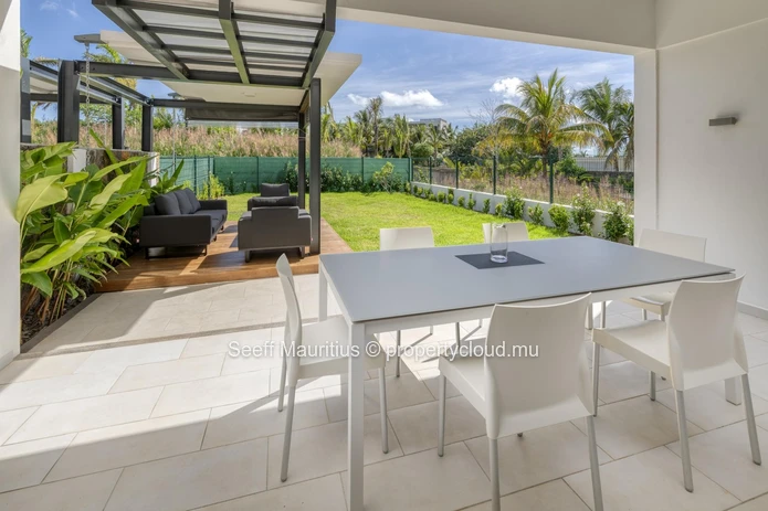 Spacious 3 bedrooms Townhouse