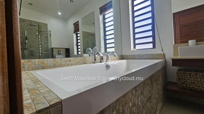 Ultimate Oceanfront Luxury Awaits
