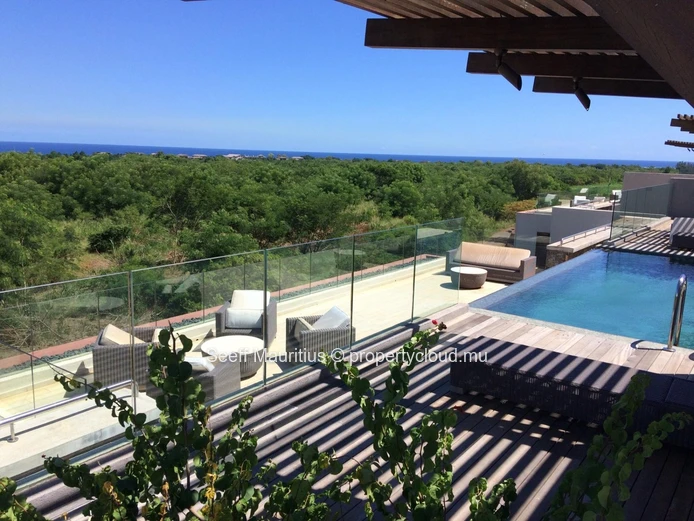 Luxury 5-Bedroom Penthouse for Sale – Foreign Acquisition Allowed