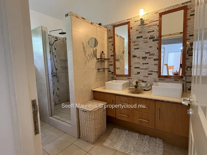 Coastal Elegance at Domaine du Levant Roches Noires