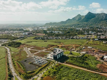 Commercial Land