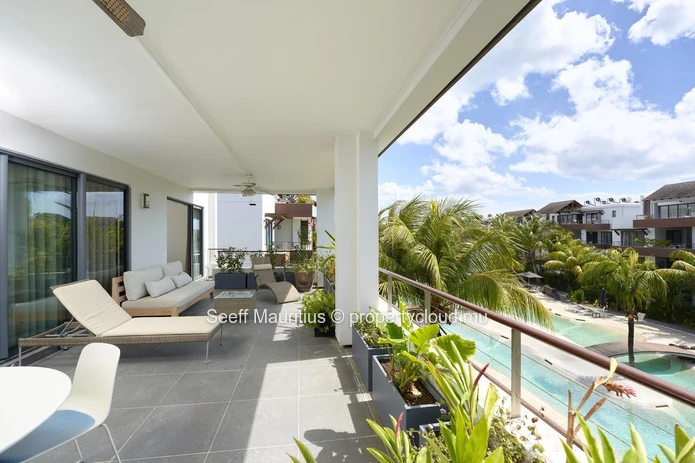 Your Coastal Oasis Awaits in Mont Choisy