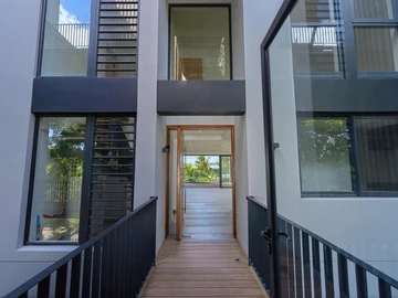 4 Bedroom Townhouse, Duplex